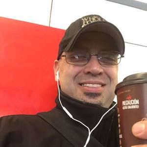 Meet your Posher, Luis